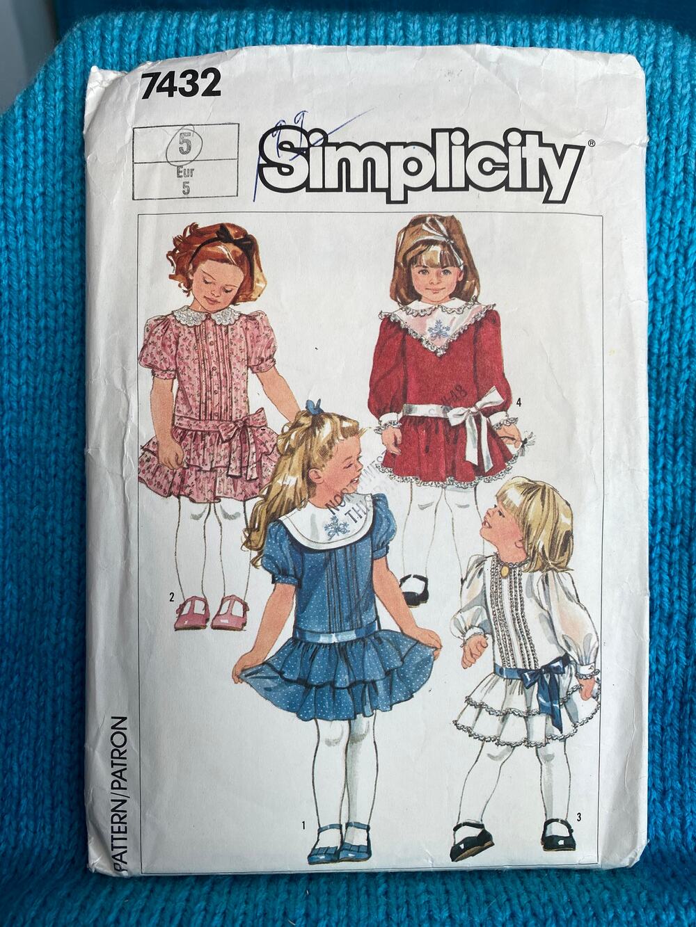 Simplicity 7432 Sewing pattern girls dress drop waist tiered hem size 5